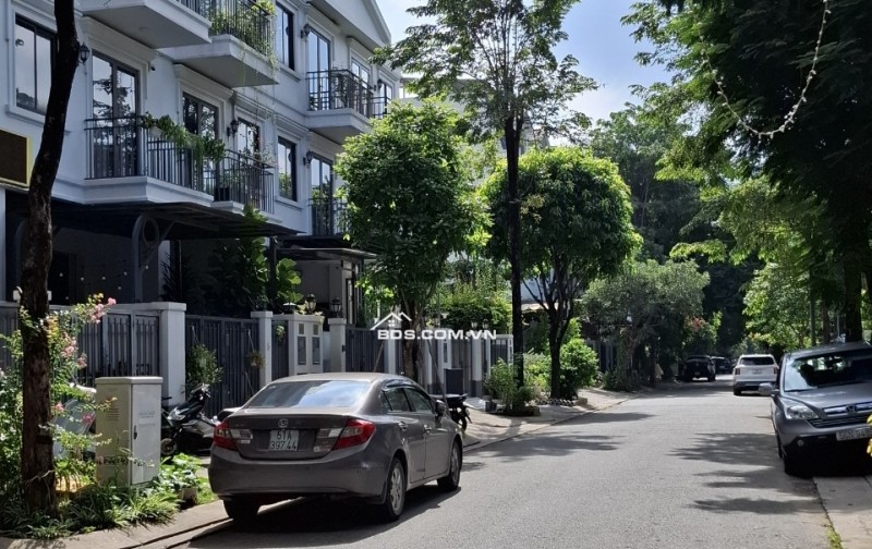 Bán nhà đường 5 phường An Phú Tp Thủ Đức giá 23 tỷ