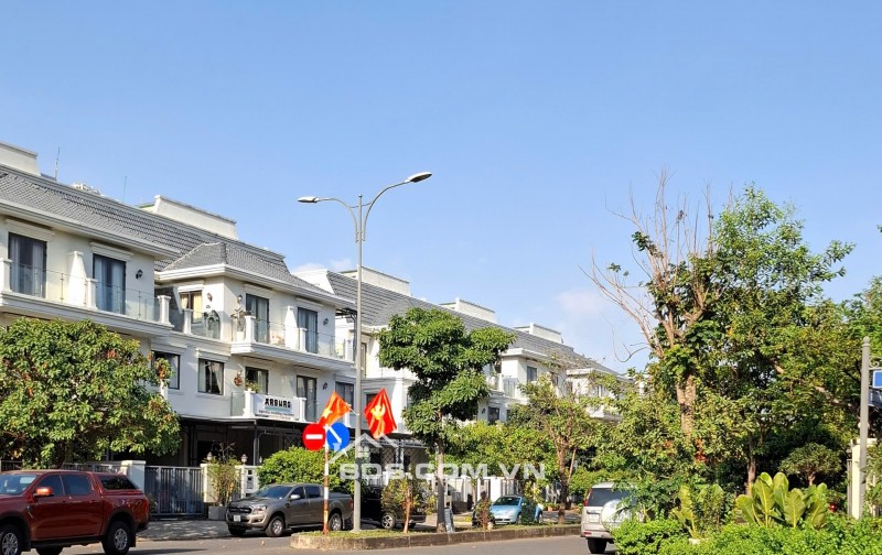 Bán nhà đường 5 phường An Phú Tp Thủ Đức giá 23 tỷ