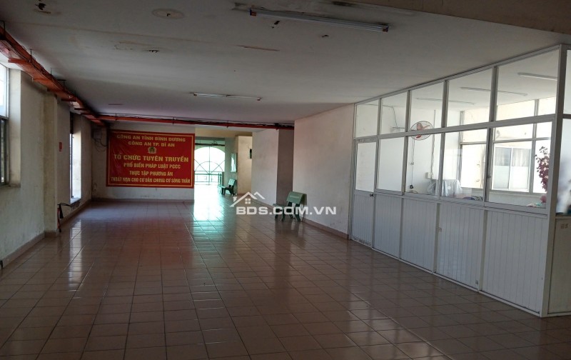 Bán chung cư 48m2 gần trường học, chợ, siêu thị và các TTTM