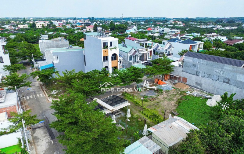 Đất sổ sẵn thổ cư ngay giáp bờ kè Bửu Long, đường nhựa vỉa hè Gần Đại Học Lạc Hồng