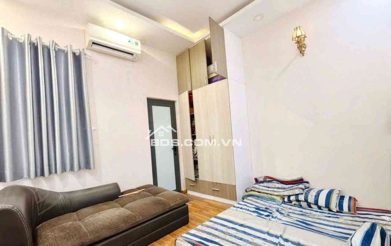 Chủ  Kẹt Bán Gấp Nhà 70M2 - 2 Tầng, 5PN - 2WC -  Bình Trị Đông, Cách Aeon Bình Tân 10 Phút - 3,9 Tỷ