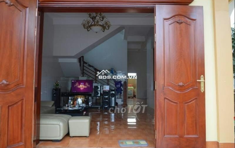 Sở Hữu Trọn Vẹn 32m Mặt Tiền: Tâm Điểm Giáo Dục & Thương Mại Vùng