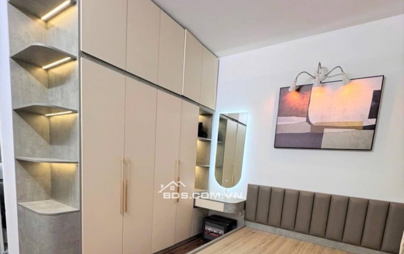 Bán Chcc Lĩnh Nam  82m² – 3pn – 2 Thoáng – Hơn 4 Tỷ– Sổ riêng