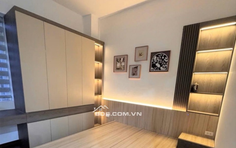 Bán Chcc Lĩnh Nam  82m² – 3pn – 2 Thoáng – Hơn 4 Tỷ– Sổ riêng
