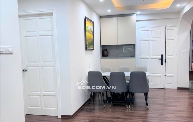 Bán Chcc Lĩnh Nam  82m² – 3pn – 2 Thoáng – Hơn 4 Tỷ– Sổ riêng