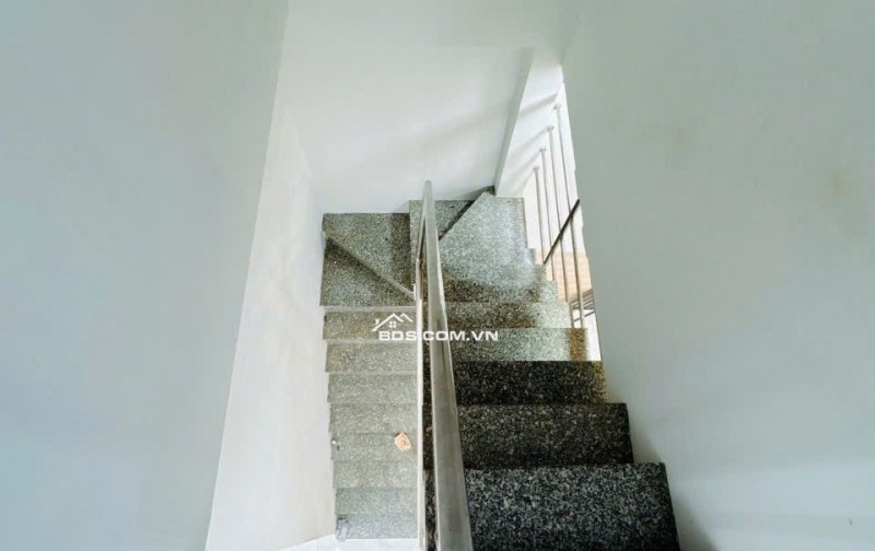 NHÀ GIÁ RẺ LƯU HỮU PHƯỚC VEN KÊNH ĐÔI-BẾN PHÚ ĐỊNH