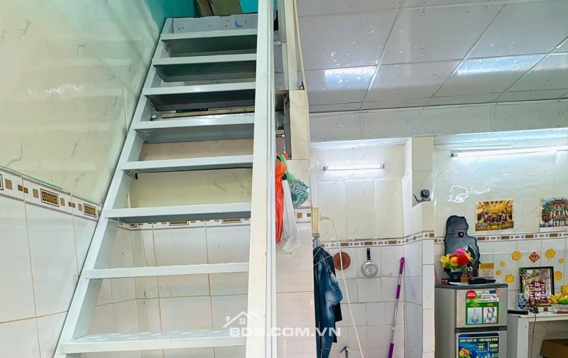 Nhà rẻ tại trung tâm Quận 8, phường 4, đường 16 nối dài (hồ thành biên)