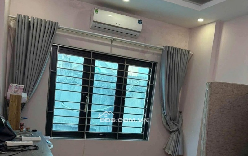 Cho thuê nhà nguyên căn  120M2 – 2 NGỦ RỘNG  đường Nguyễn Đức Cảnh