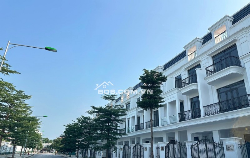 DUY NHẤT CĂN HUD 2 SƠN TÂY VỊ TRÍ ĐẸP NHẤT GIÁ 7 TỶ