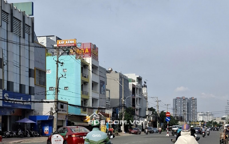 Bán nhà mặt tiền Lương Đình Của An Khánh Tp Thủ Đức giá 132 tỷ