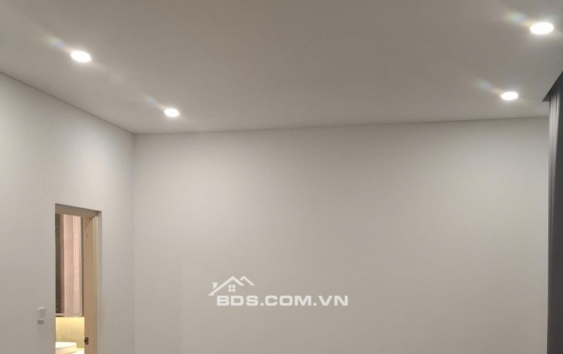 Bán nhà mặt tiền D17 Phước Long B Tp Thủ Đức giá 22,5 tỷ