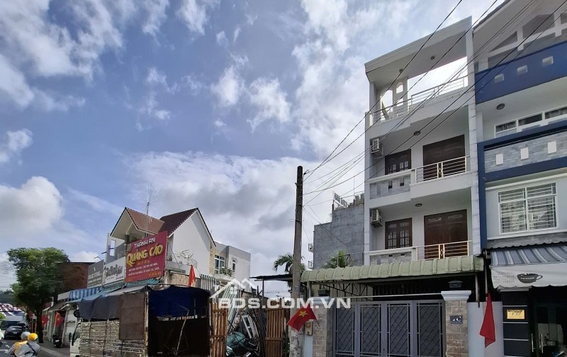 Bán đất mặt tiền Nguyễn Tuyển Bình Trưng Tây TP Thủ Đức giá 24 tỷ