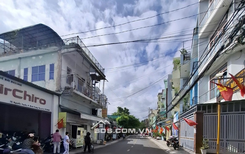 Bán đất mặt tiền Nguyễn Tuyển Bình Trưng Tây TP Thủ Đức giá 24 tỷ