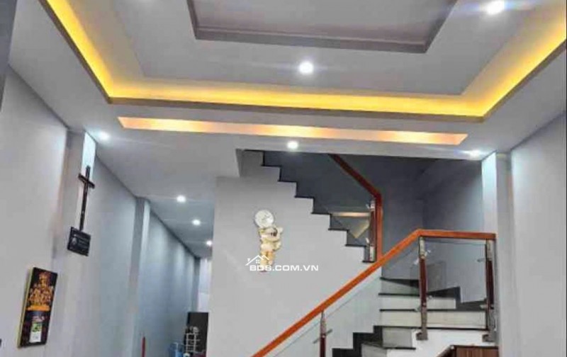 NHÀ ĐẸP QUẬN 7 – 60,4M² – 3 TẦNG – FULL NỘI THẤT Kề bên Phú Mỹ Hưng, vị trí cực thuận tiện, gần Huỳnh Tấn Phát.