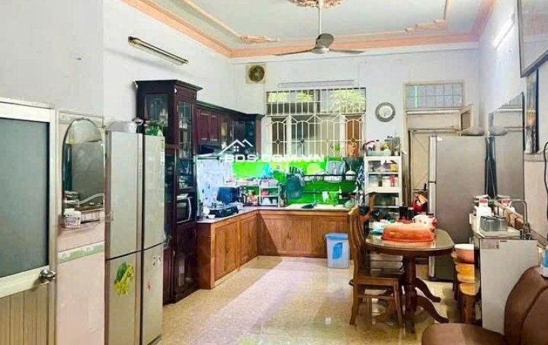 Bán nhà 4 tầng khu vip Tây Hòa, Phước Long A - 4x20m2 - 1T3L - 5PN,5 WC
