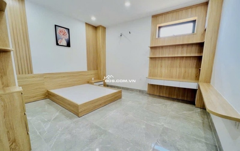 CHỦ CHUYỂN CÔNG TÁC RA HÀ NỘI SỐNG CẦN BÁN GẤP CĂN BIỆT THỰ GIÁ CHỈ 1 TỎI HƠN