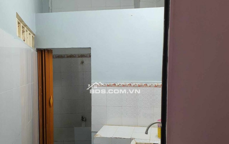 Cho thuê nhà nguyên căn phườnh 6 gò vấp. Ngay chợ An Nhơn