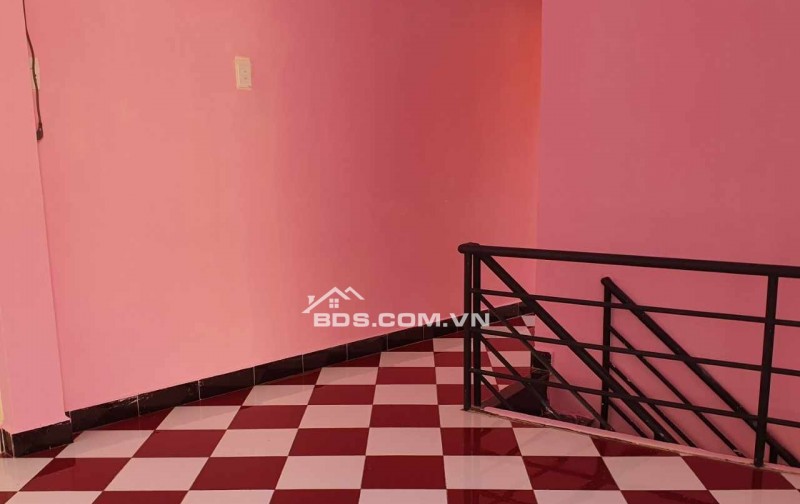 Cho thuê nhà nguyên căn phườnh 6 gò vấp. Ngay chợ An Nhơn