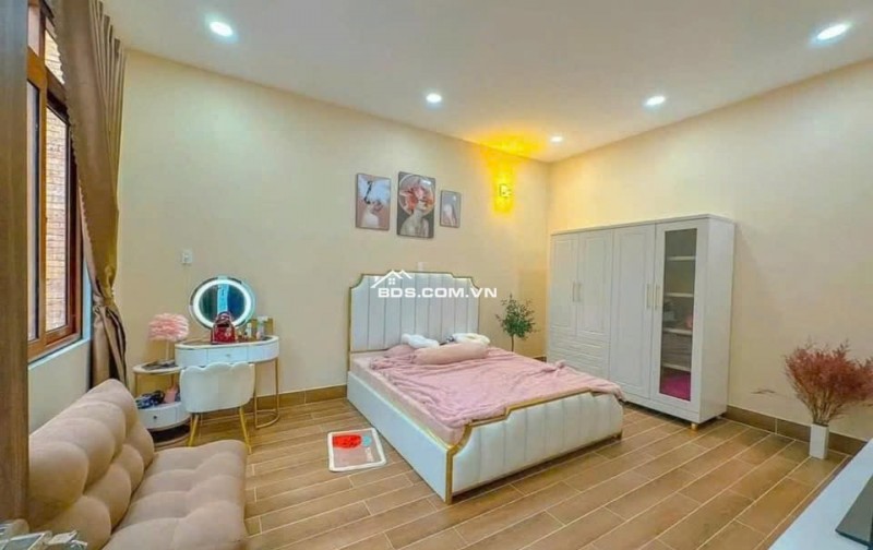 NHÀ CẤP 4 SỔ RIÊNG BÀN GIAO HOÀN THIỆN GIÁ TT CHỈ 300TR - Dọn vào ở ngay
