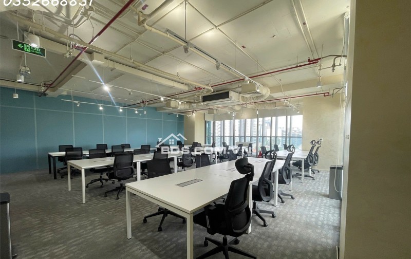 CHO THUÊ VĂN PHÒNG Q.1 - 162M2 - GIÁ 36 USD/M2