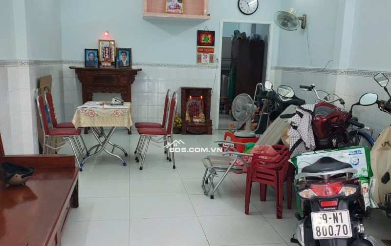 Bán gấp nhà Mặt Tiền hẻm 131 Kinh Dương Vương Q6 nhà đẹp ở ngay