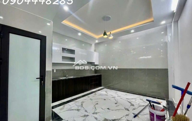 Bán nhà 3 5 tầng mặt ngõ Đằng Hải - Hải An ô tô đõ sát nhà