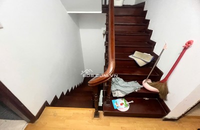 Cho thuê nhà chia lô khu ĐTM Định Công, làm văn phòng cty, hộ gia đình ở. Dt 75m2 * 4t, giá 18tr/tháng