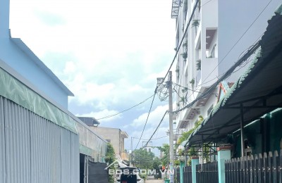 BÁN NHÀ GẦN CHỢ THẠNH XUÂN – HẺM Ô TÔ – CÔNG NĂNG ĐẦY ĐỦ, Ở NGAY – NHỈNH 3 TỶ