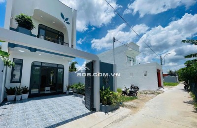 Chủ Ngộp hạ giá 200tr bán nhà gần Đồng Khởi - cây xăng Đức Hưng Giá công khai 1ty450