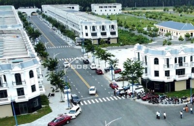 Bán đất KĐT Thăng Long Bàu Bàng 70m2 Full Thổ Cư, Sổ Hồng Riêng, Giá 750 Triệu