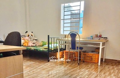 Giảm mạnh nhà mặt tiền TL 10m 76m2 ngang 5m gần chợ Phạm Văn Bạch ga T3 Tân Bình 5.99 tỷ.
