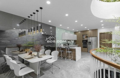 Bán nhà đẹp 3 lầu view ngắm máy bay hẻm 83 Phạm Văn Bạch 115m2 ngang 5m sát Metro 12 tỷ.