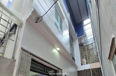 BÁN NHÀ ĐẸP 1.89 TỶ 2 TẦNG 52M2 NGÕ CỰC ĐẸP TÔ HIẾN THÀNH