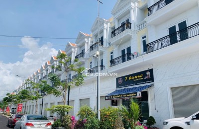 BÁN LÔ GÓC 106M2, NGANG 8M, SÁT SÂN BAY LONG THÀNH CHỈ 4 TỶ.