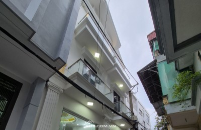 BÁN NHÀ ĐẸP 3.2 TỶ 3 TẦNG 48M2 Ô TÔ ĐỖ CỬA NGÕ TRẦN HUY LIỆU