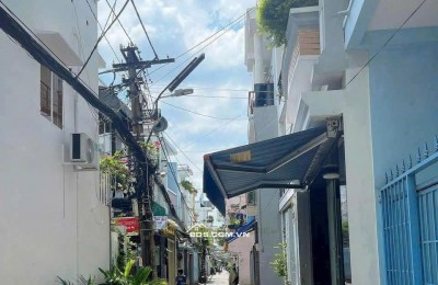 BÁN NHÀ ĐẤT DIỆN TÍCH LỚN PHAN CHU TRINH  CÓ THỂ CHIA 3 LÔ