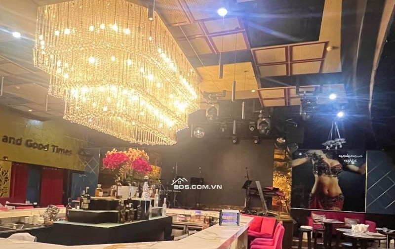 căn góc 2 mặt tiền trần hưng đạo – nguyễn trãi, trung tâm quận 1 – ngang 12m – giá 110 tỷ