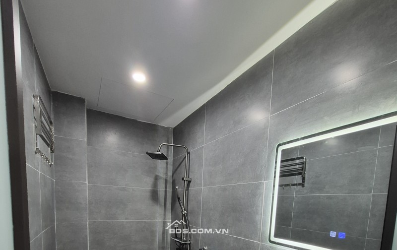 BÁN NHÀ ĐẸP 2.2 TỶ 3 TẦNG 50M2 NGÕ THẲNG NGẮN NGUYỄN VĂN TRỖI
