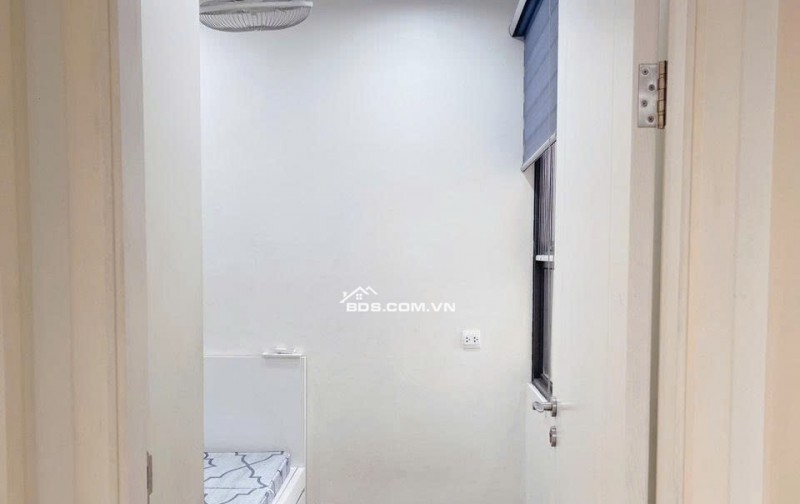16,5tr thuê 1N+1 Vinhomes D'Capitale 52m² - sẵn chỗ làm việc