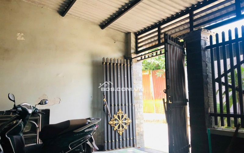 Bán Nhà DT90m2 có 1T+1L DTSD 130m2 giá 3.6 tỷ TL tại 69 Trần Văn Mười Xã Xuân Thới Đông Huyện Hóc Môn, HCM