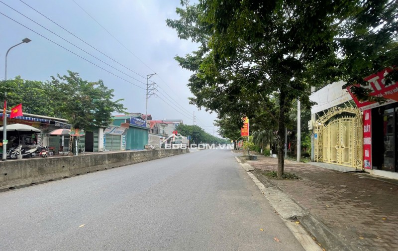 CÁCH TỈNH LỘ 420 CHỈ 20M – 250M² ĐẤT, 200M² THỔ CƯ, GIÁ 30 TRIỆU/M²!