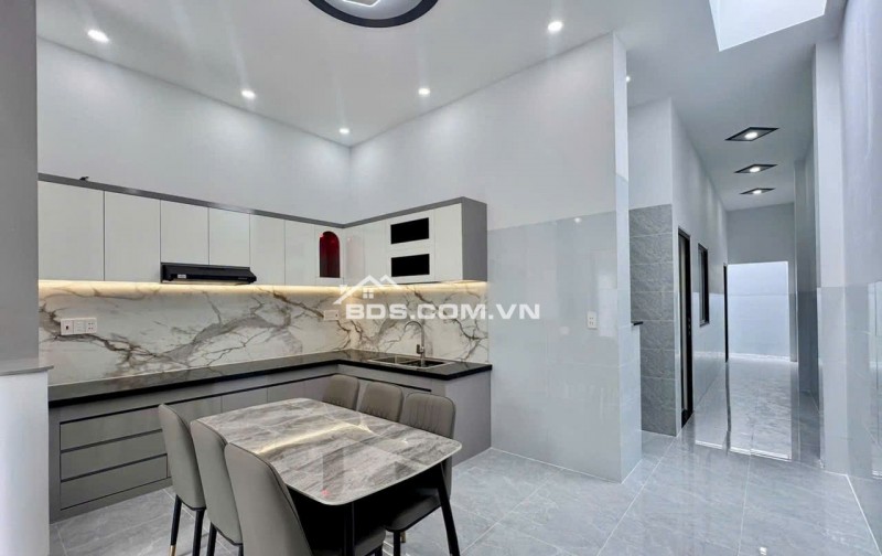 KẸT TIỀN CHỦ CẦN BÁN CĂN CẤP 4 NGAY GẦN ĐỒNG KHỞI CHỈ 350TR