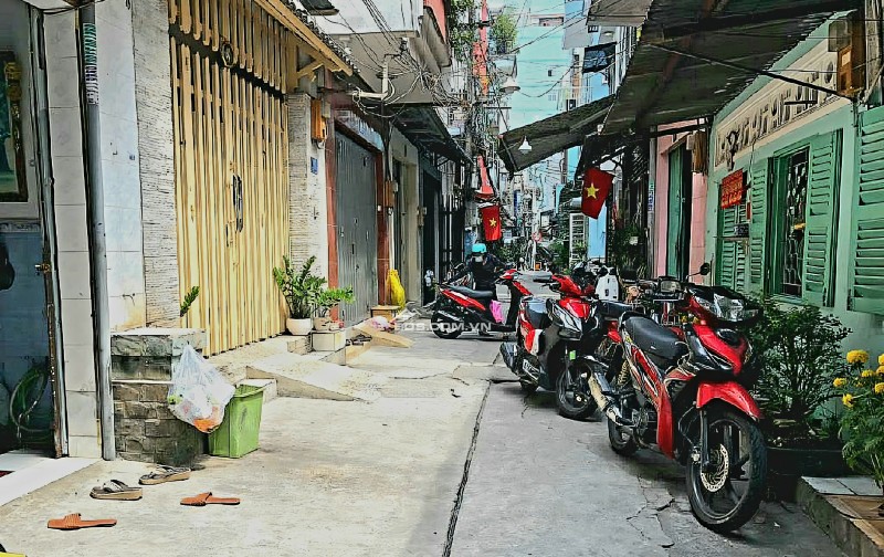 BÁN NHÀ PHƯỜNG VƯỜN LÀI QUẬN 10 – 57M² (7.1M X 11.4M) – HẺM Ô TÔ NÉ NHAU