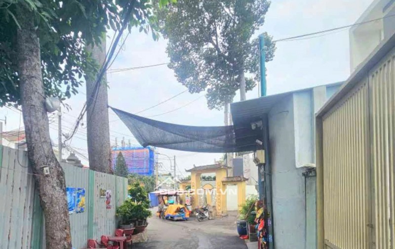  NHÀ Ở NGAY VÕ VĂN NGÂN – HXH RỘNG RÃI – LINH XUÂN – 5,9 TỶ