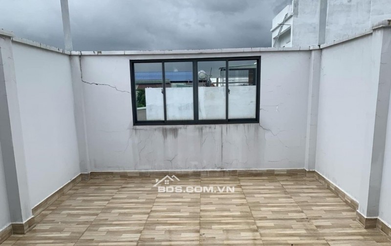  NHÀ MỚI – HẺM XE HƠI PH lLINH XUÂN – GẦN BV HOÀN MỸ THỦ ĐỨC