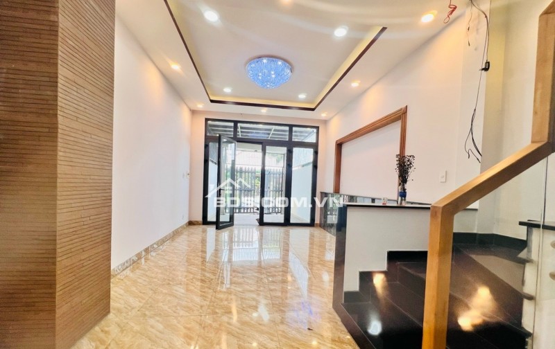  NHÀ MỚI – HẺM XE HƠI PH lLINH XUÂN – GẦN BV HOÀN MỸ THỦ ĐỨC