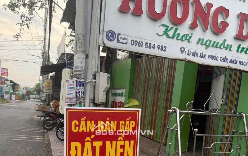 Đất ở Phước Thiền, Nhơn Trạch, Đồng Nai .  Gần chợ ông Hảo, gần khu công nghiệp Nhơn Trạch 1 , mặt tiền đường nhựa