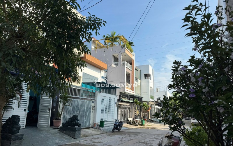  BÁN NHÀ HIỆP BÌNH – 82M² – NGANG 4.5M – 4 TẦNG – HẺM 8M KDC HỒNG LONG 