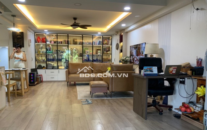 BÁN SHOPHOUSE CHUNG CƯ CÓ SÂN VƯỜN RỘNG ĐẸP - KHÔNG GIAN SỐNG THƠ MỘNG VÀ XANH MÁT GIỮA KHU NAM LONG TRẦN TRỌNG CUNG