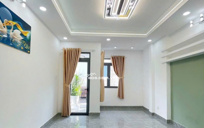 CHO THUÊ NHÀ – P.TÂY THẠNH, Q.TÂN PHÚ sân thượng 4PN‑4WC full nội thất